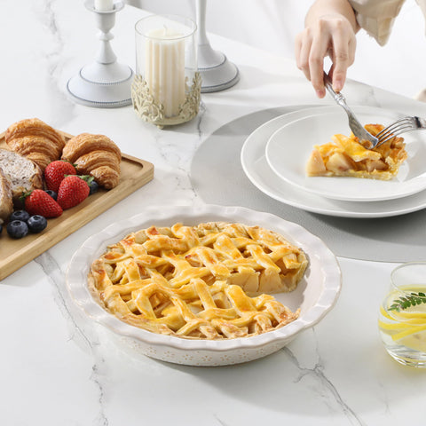 MALACASA LYDIA deep dish supports easy stacking for space-saving storage.
