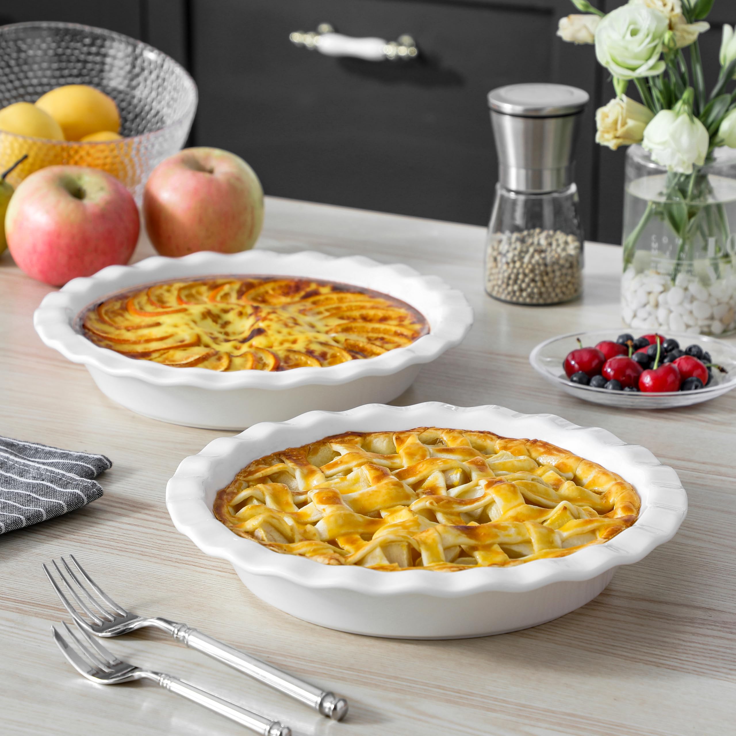 Malacasa ceramic pie pan 9-inch, versatile for quiche and savory desserts.