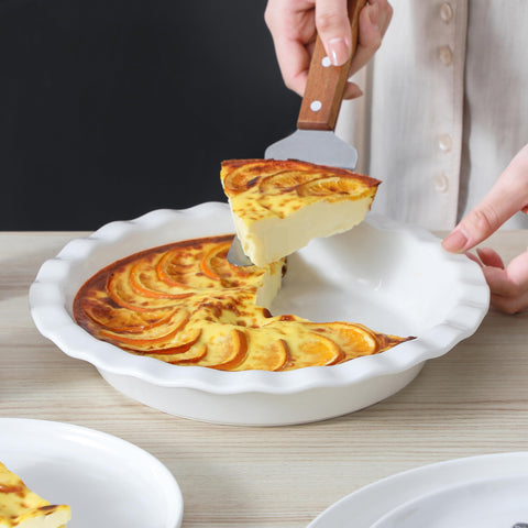 MALACASA oven-safe pie pan withstands high heat for versatile quiches, pies, and casseroles.