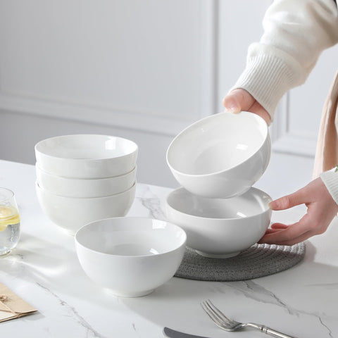 MALACASA stackable bowls save cupboard space and storage.