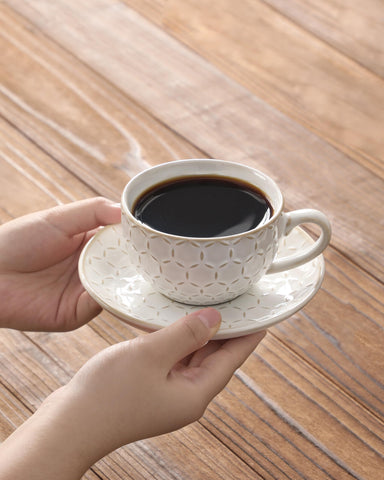MALACASA stackable cups save cabinet space without sacrificing style.