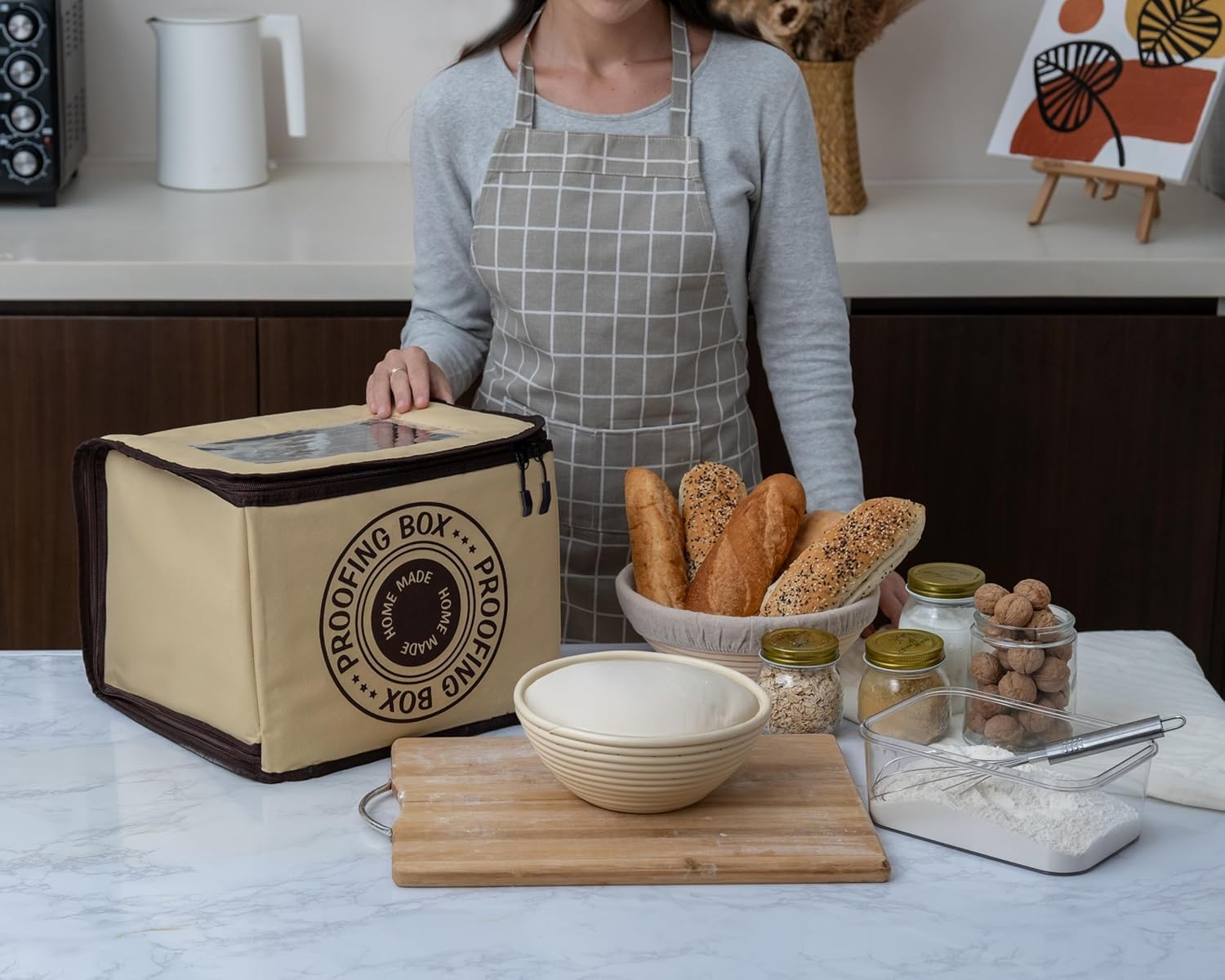 Mallroof Bread Proofing Box shows temperature control for precise fermentation.
