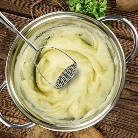 Mamajardin potato masher wall-hanging hole keeps it ready on demand