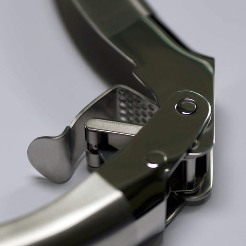 MANNKITCHEN stainless steel construction highlights rust-free durability.