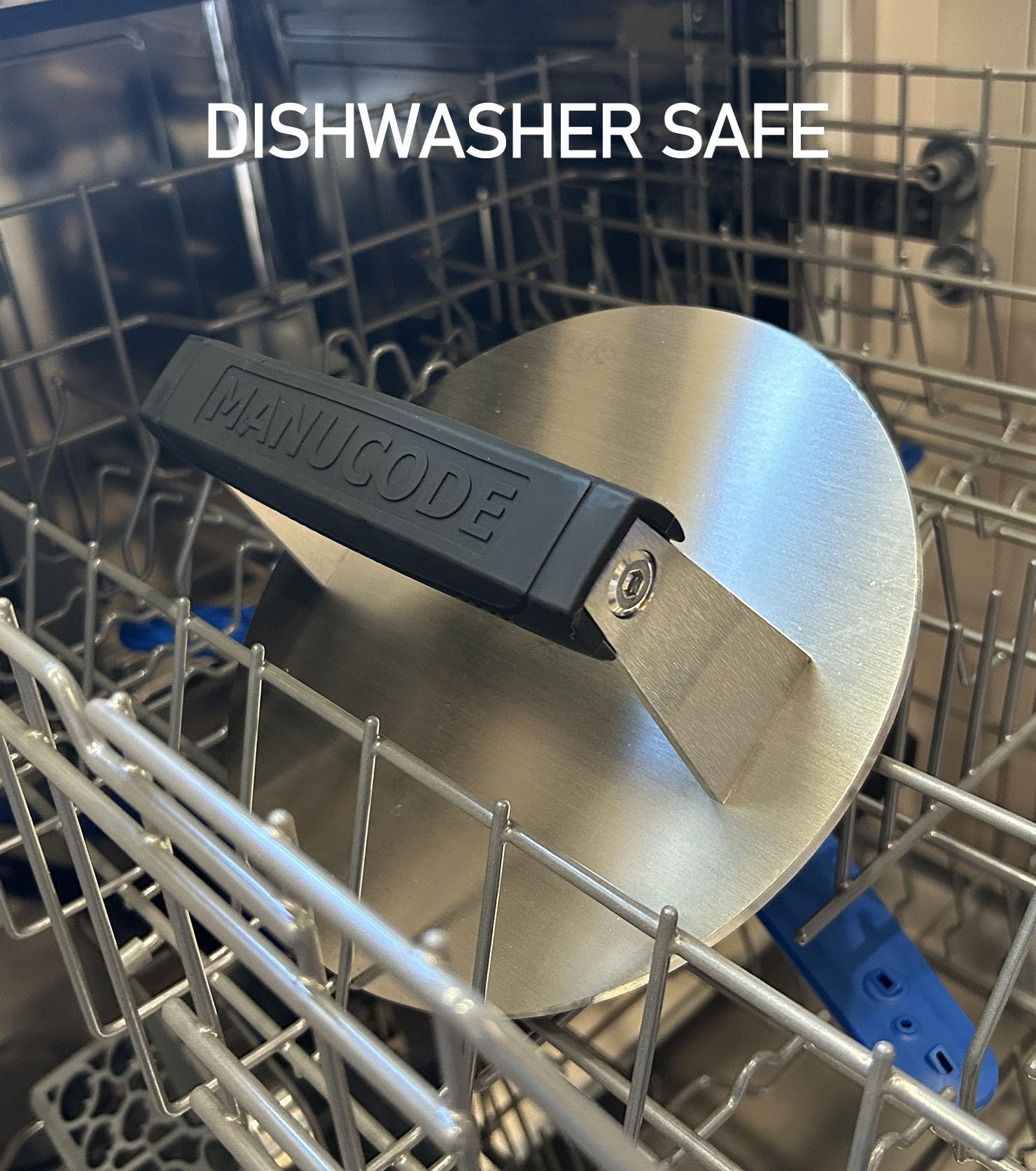 Manucode stainless surface cleans quickly and is dishwasher safe