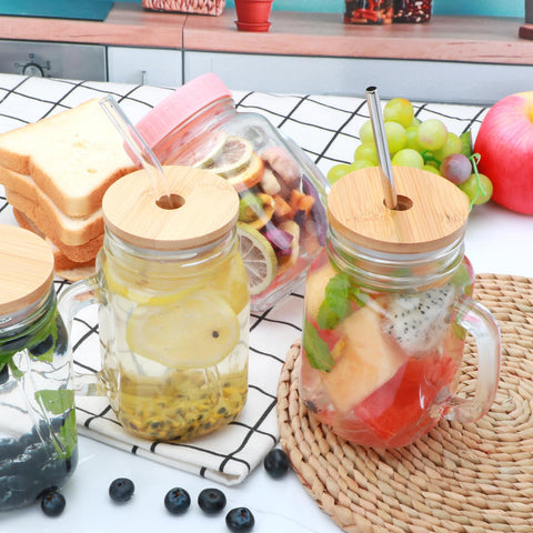 Maredash plastic lid for versatile, spill-safe serving