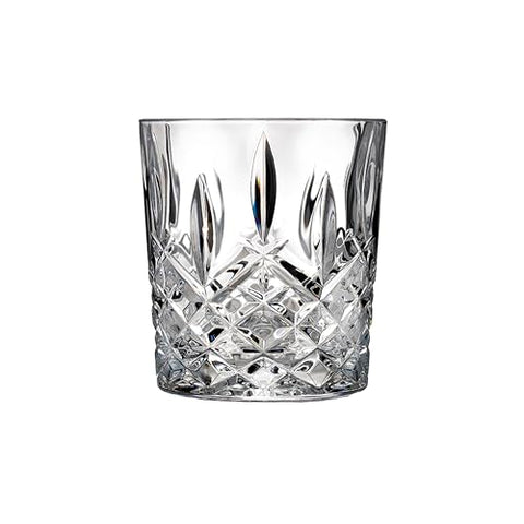 Crystal set displayed on a stylish home bar for entertaining.