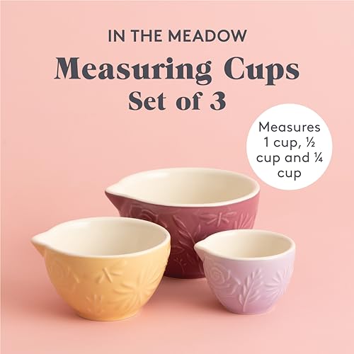 Mason Cash In The Meadow color palette adds charm to recipe prep.
