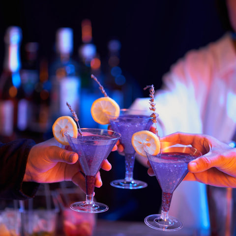 Lightweight MATANA plastic martini glass 7oz, easy handling during parties