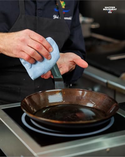 Matfer Bourgeat pan before first use prepared for seasoning and care