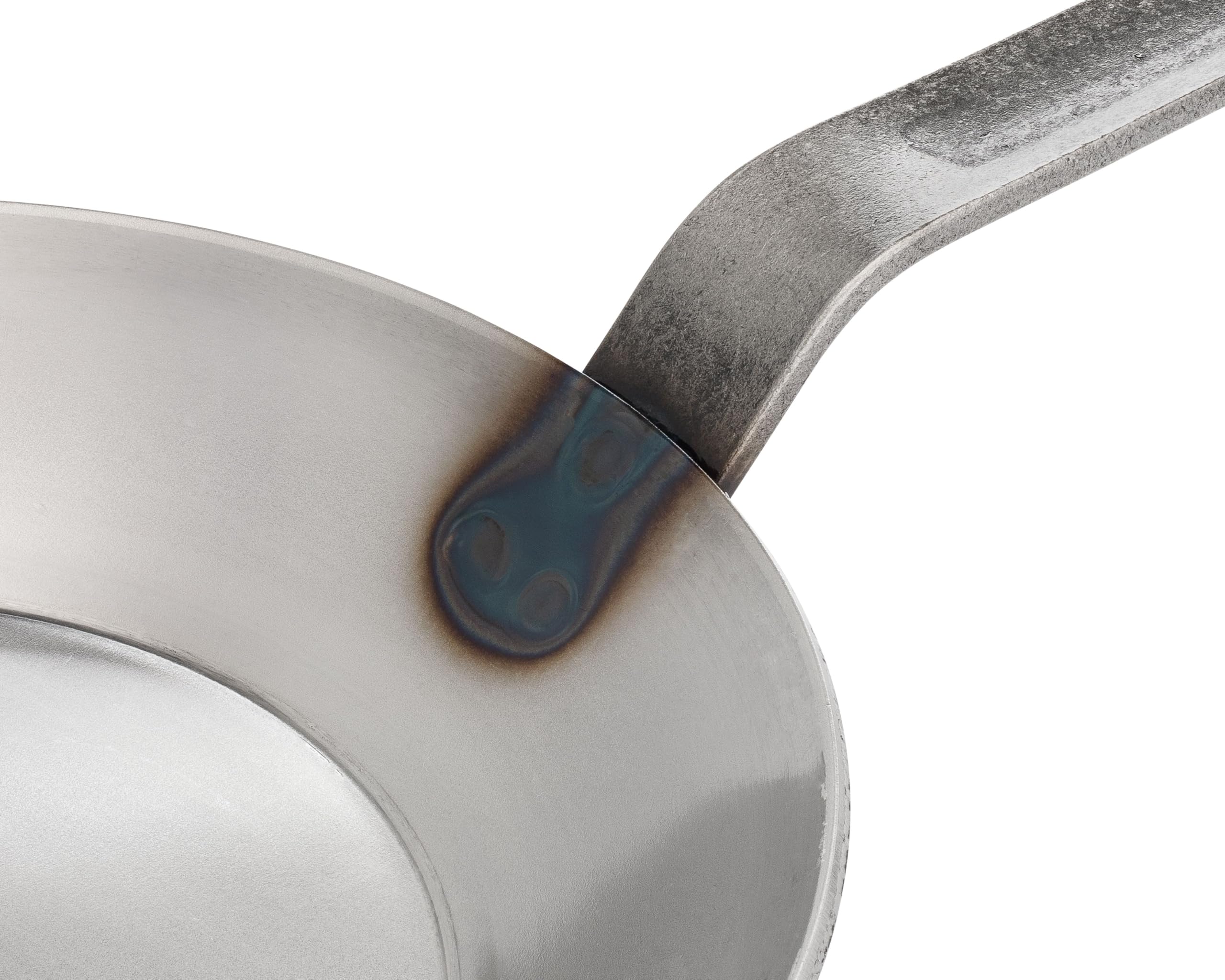 Matfer Bourgeat pan after cooking, wiped clean and lightly greased