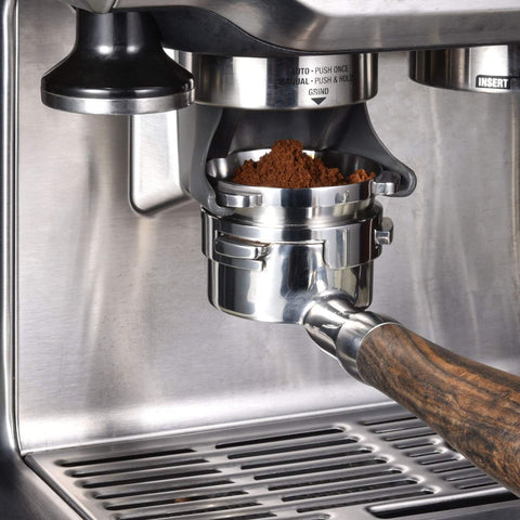 MATOW dosing funnel with grinder trigger activation for precise dosing