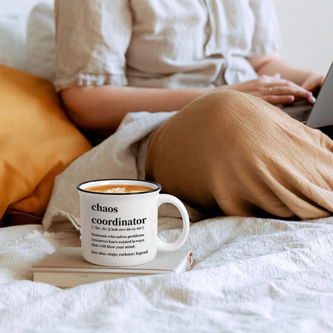 Maustic Chaos Coordinator mug with nostalgic enamel look and dots