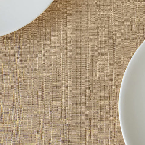 Maxmill beige fabric creates warm backdrop for family gatherings