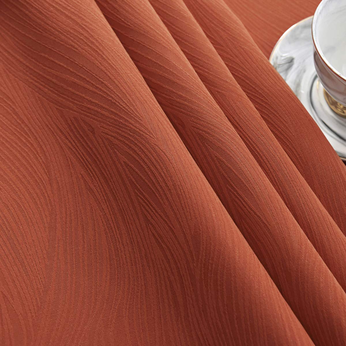 Perfect for fall dinners, Thanksgiving, and seasonal celebrations.