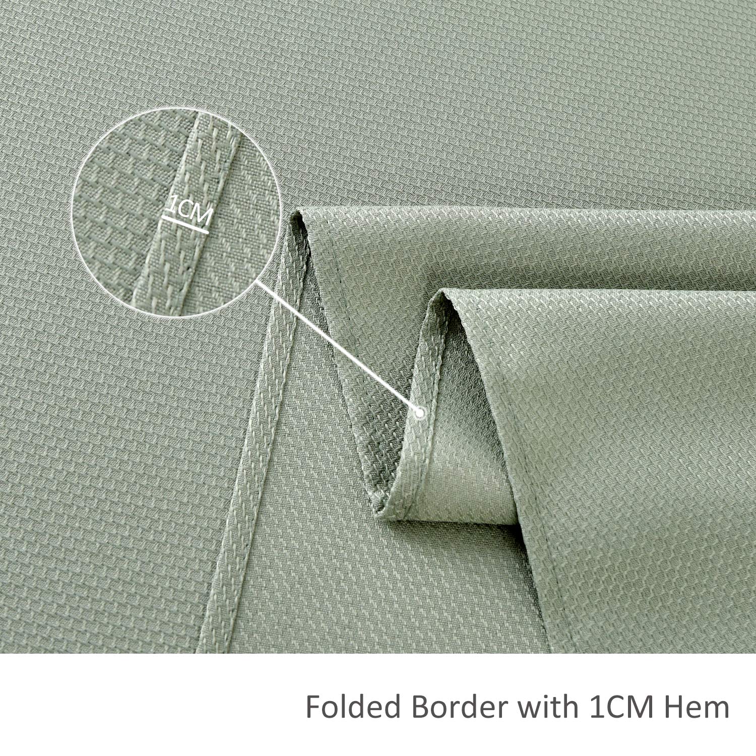 Maxmill outdoor-friendly tablecloth works on patio tables for al fresco meals.