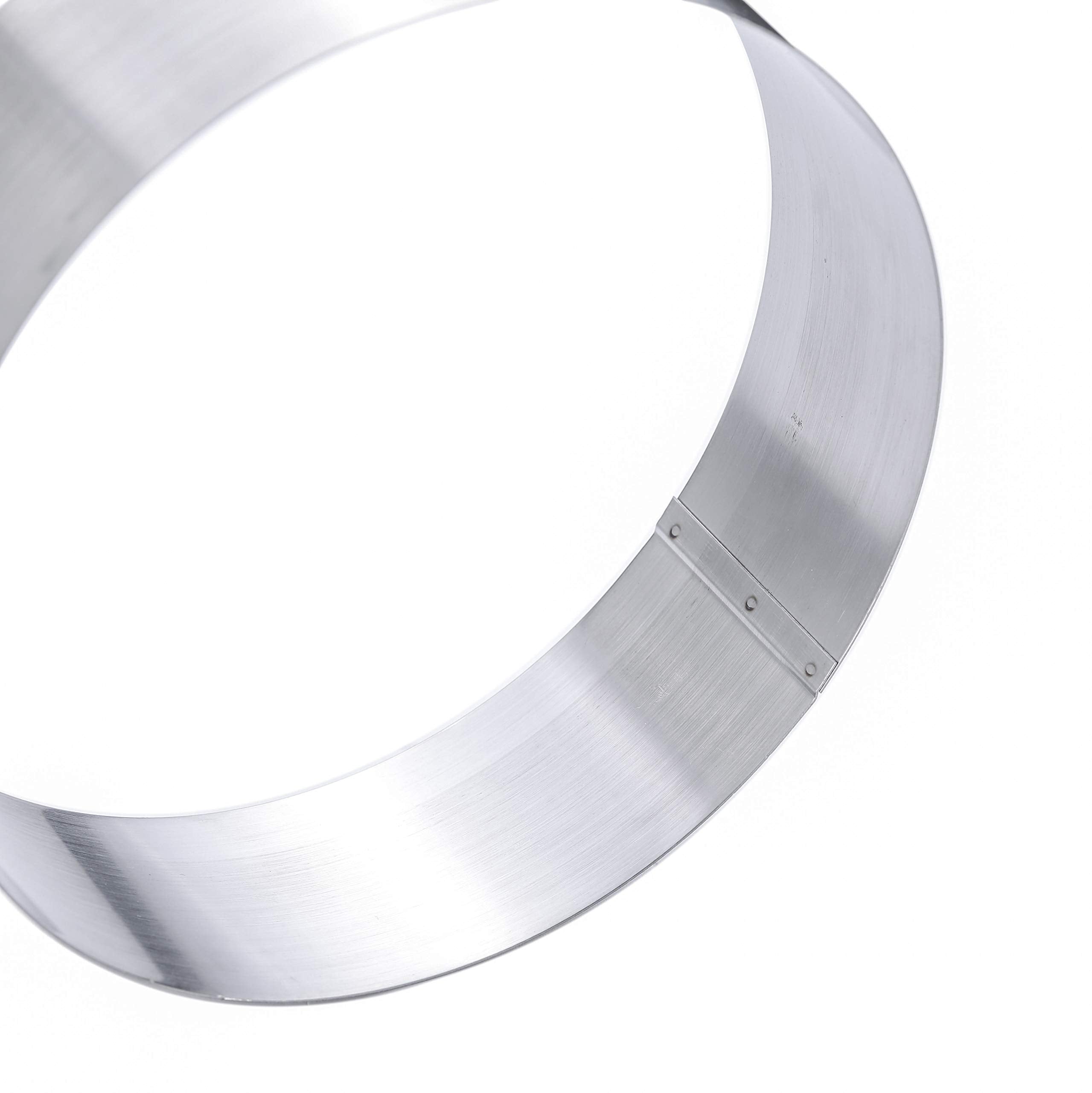 Maykito cake ring set in premium gift box for gifting to bakers