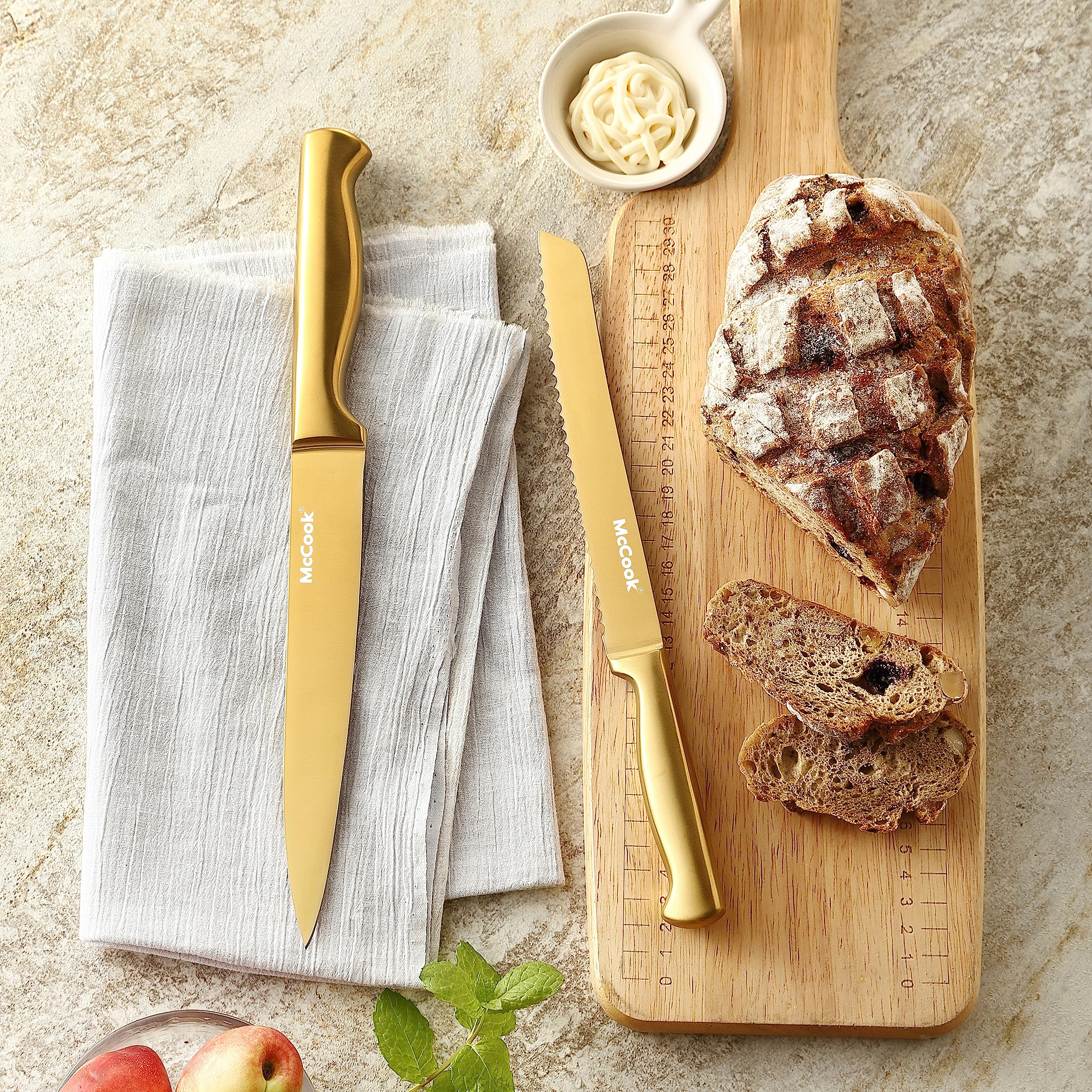 McCook 8-inch slicing knife delivers even, clean cuts on meat and vegetables