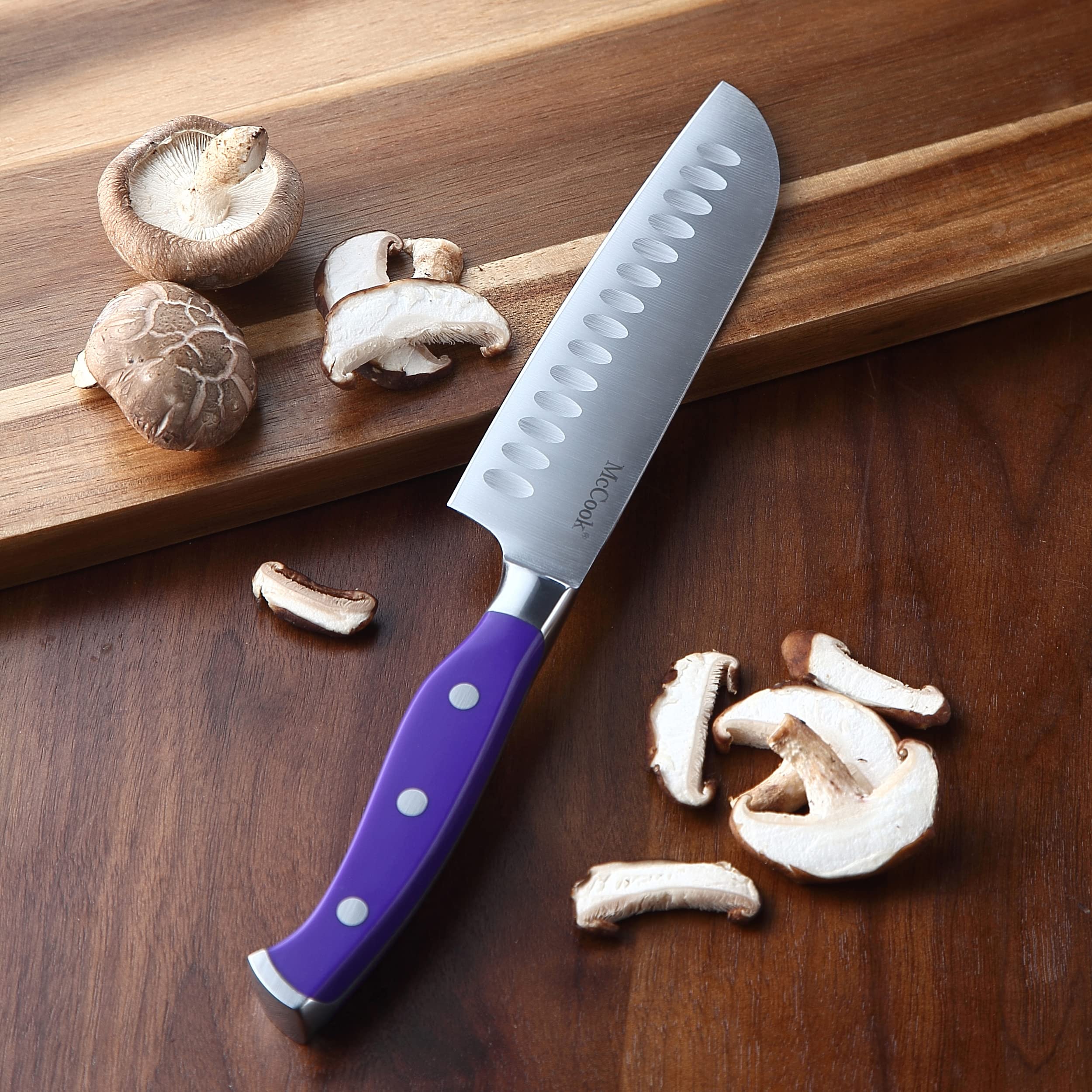 McCook MC27 kitchen shears included for quick snips and herb preparation.