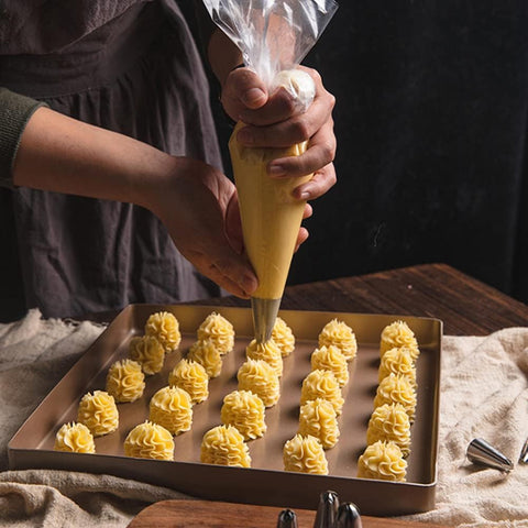 MDLJG basket weave nozzle adds textured pastry designs