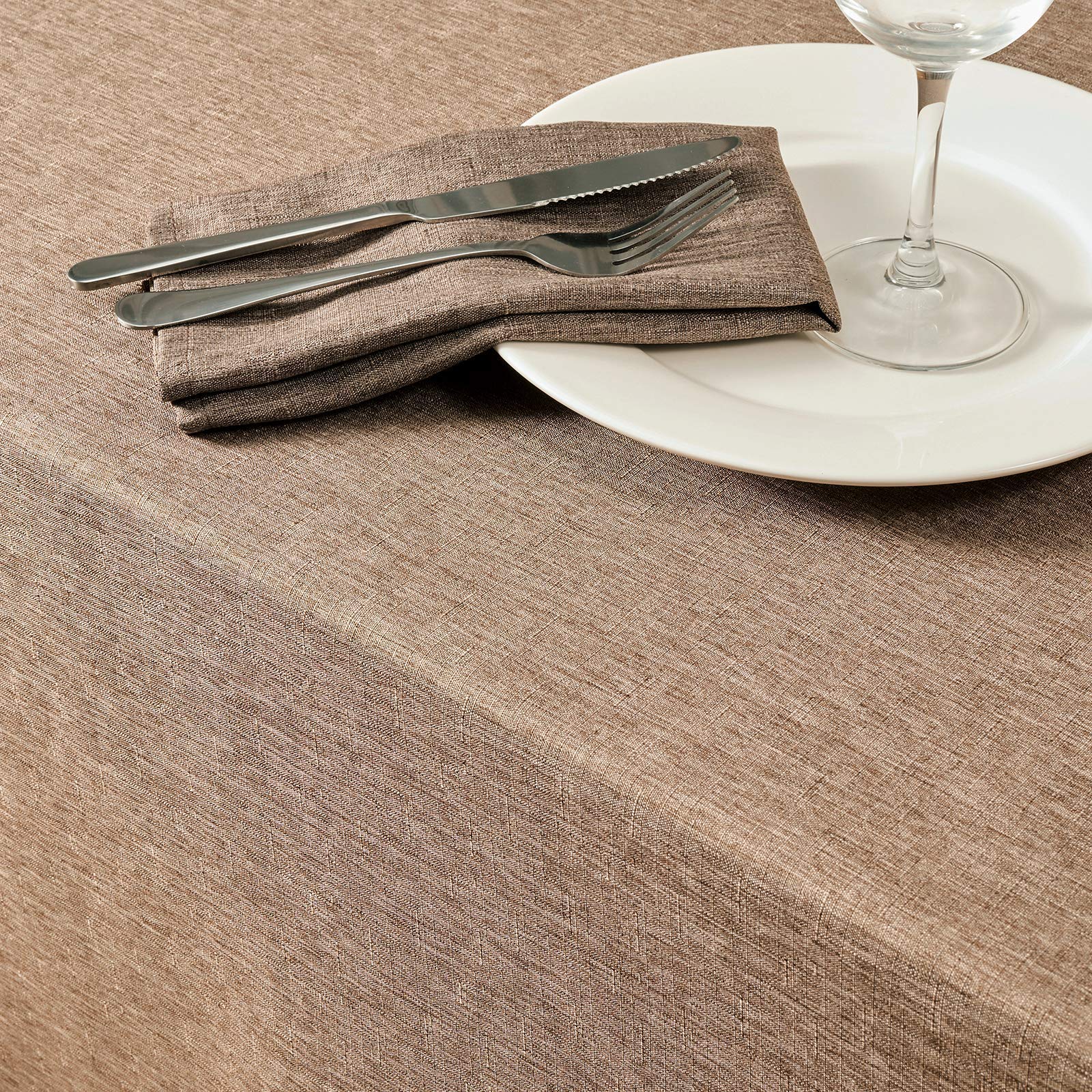 Mebakuk waterproof table cloth beads liquids for quick cleanup after wine spill