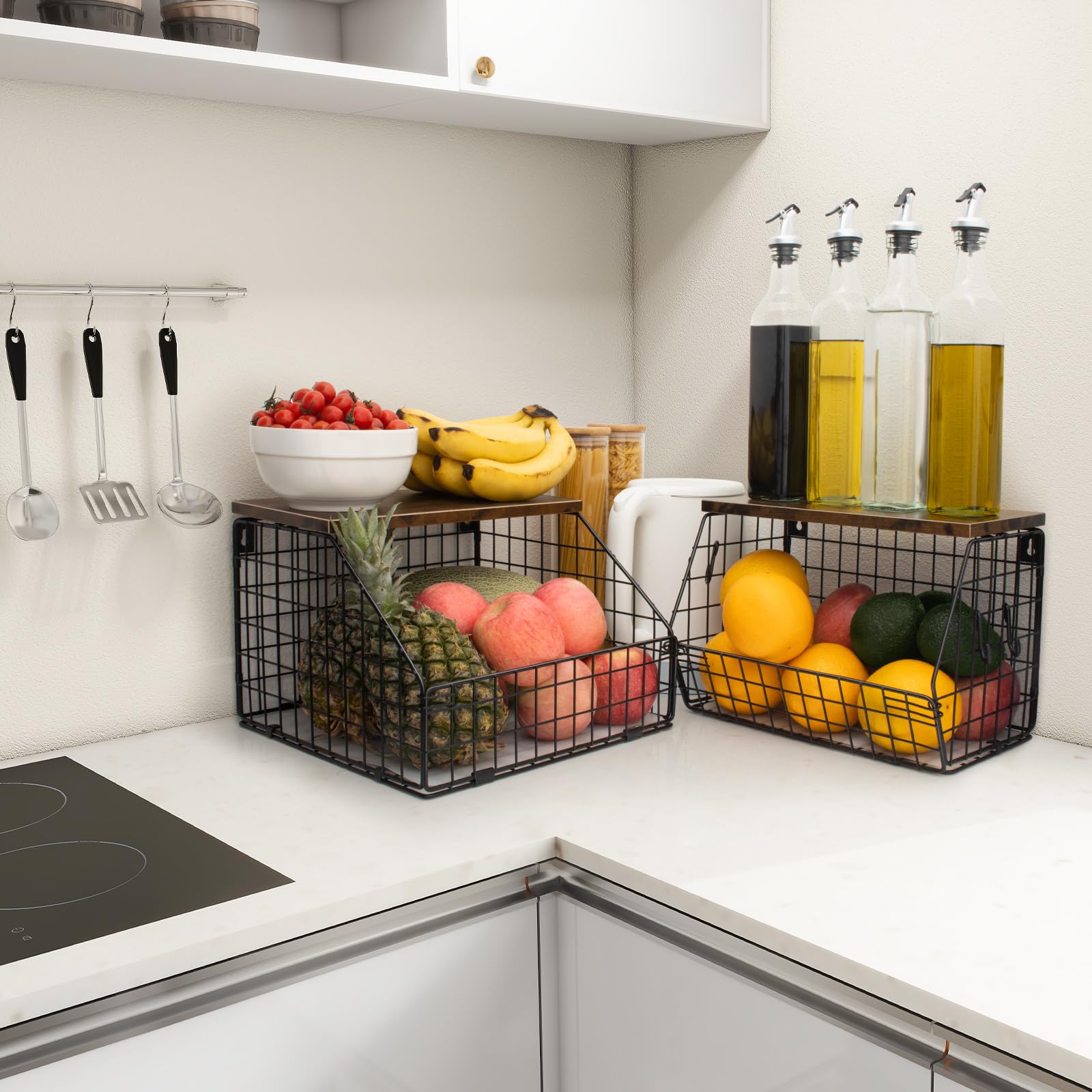 Mefirt basket with four hooks for bananas, cups, and towels.