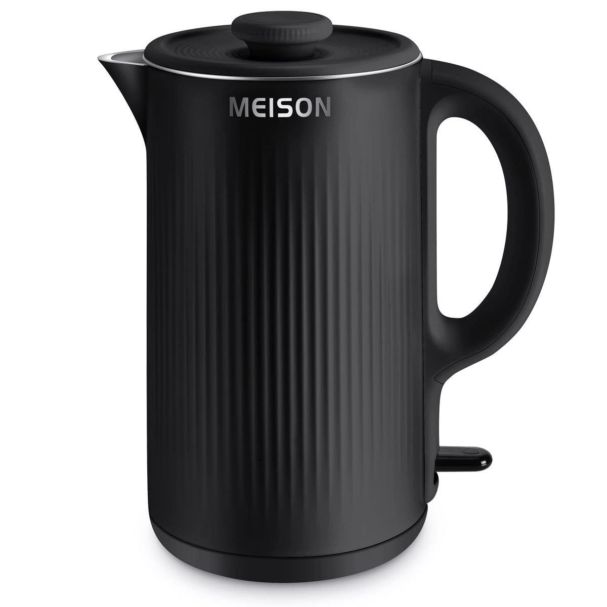 MEISON kettle pour close-up showing quick boiling for tea lovers