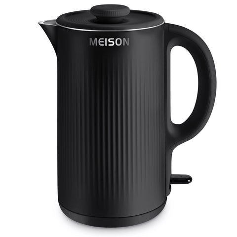 MEISON kettle pour close-up showing quick boiling for tea lovers