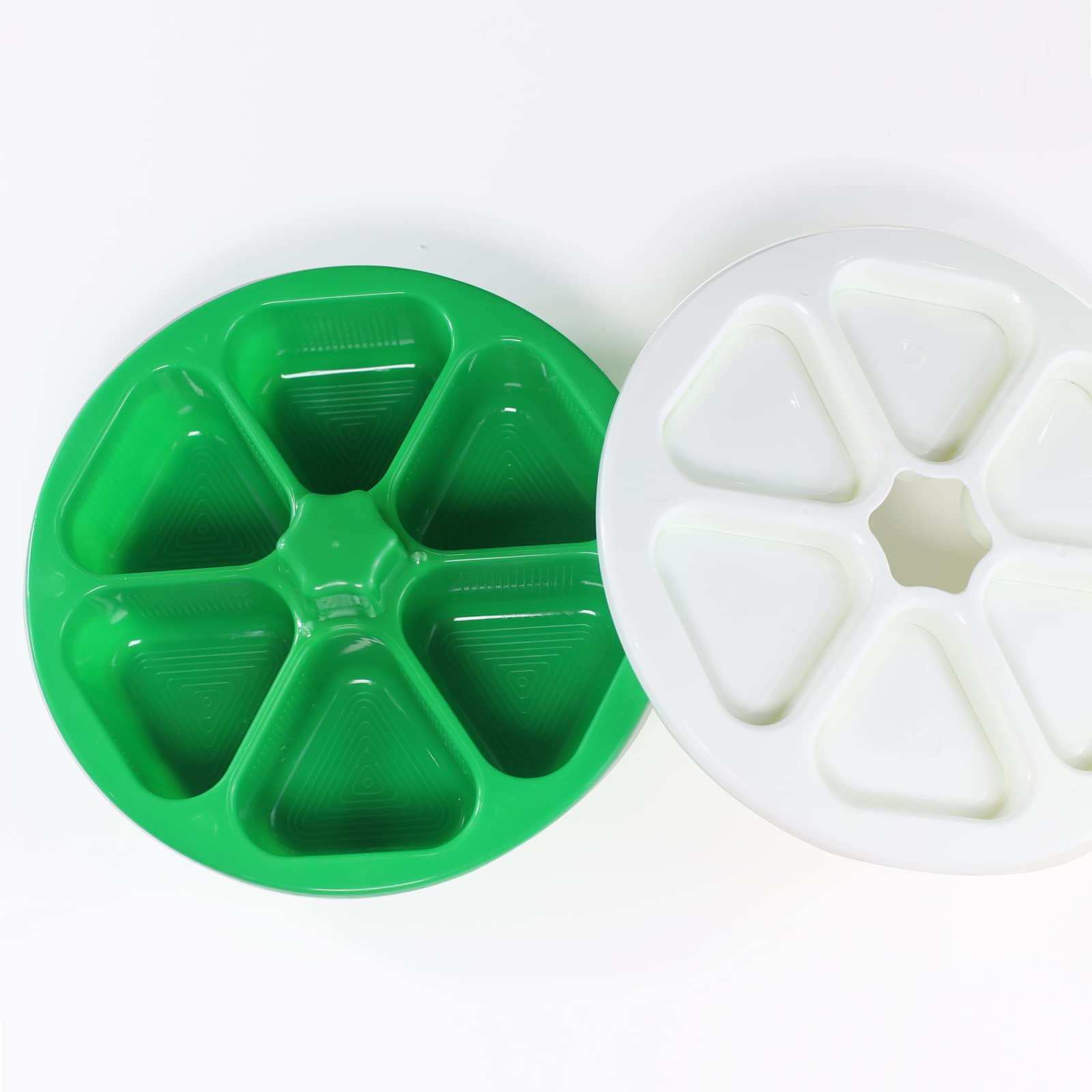 Melostu compact onigiri mold fits dorms and small kitchens