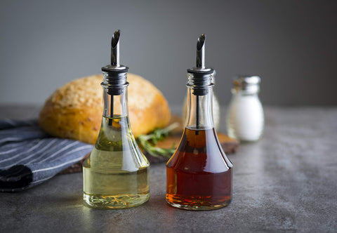 Melostu KegWorks transparent 8 oz syrup bottle, pouring control for cocktails, coffees, and baking.