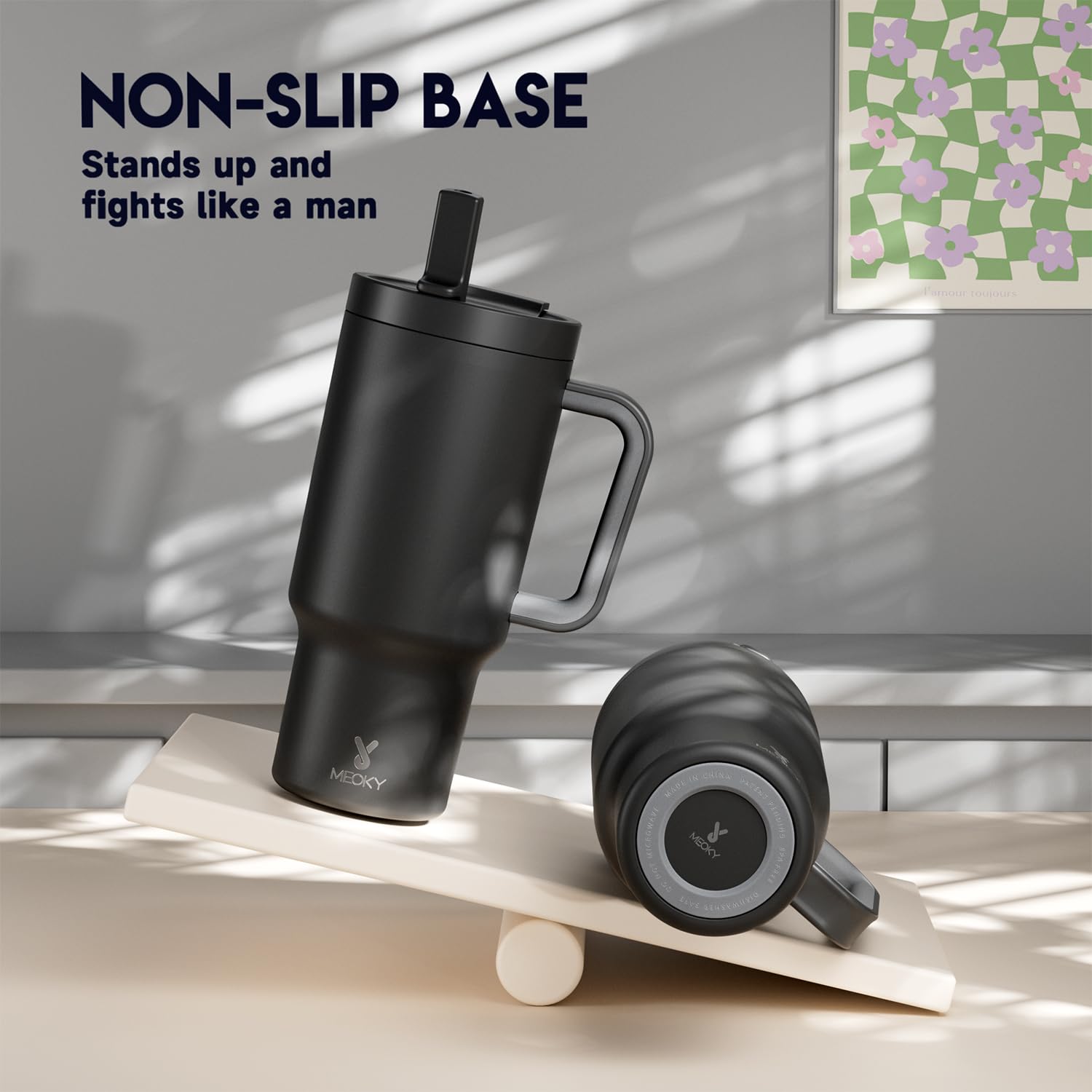 Night-time finish Meoky tumbler highlights style while keeping drinks cold longer.