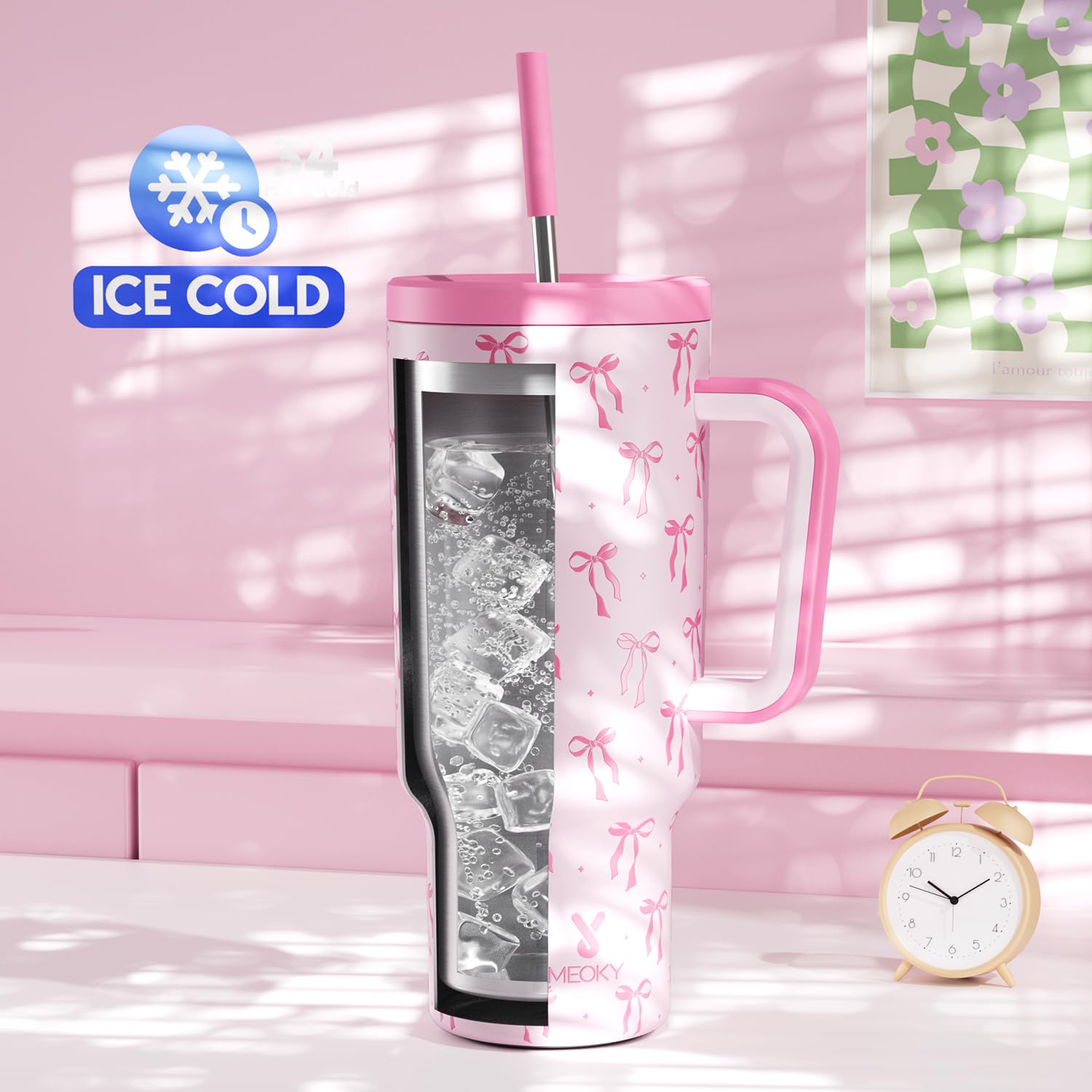 Meoky 40 oz lid and straw assembly highlighting leak-resistant design during travel.