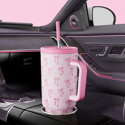 Meoky 40 oz tumbler with non-slip base to prevent wobble during use.