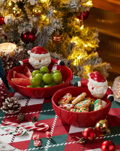 Metahom ceramic bowl makes a cute holiday gift idea.