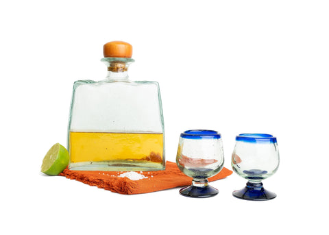 MEXTEQUIL cognac-size, lead-free shot glass with cobalt rim for elegant toasts.