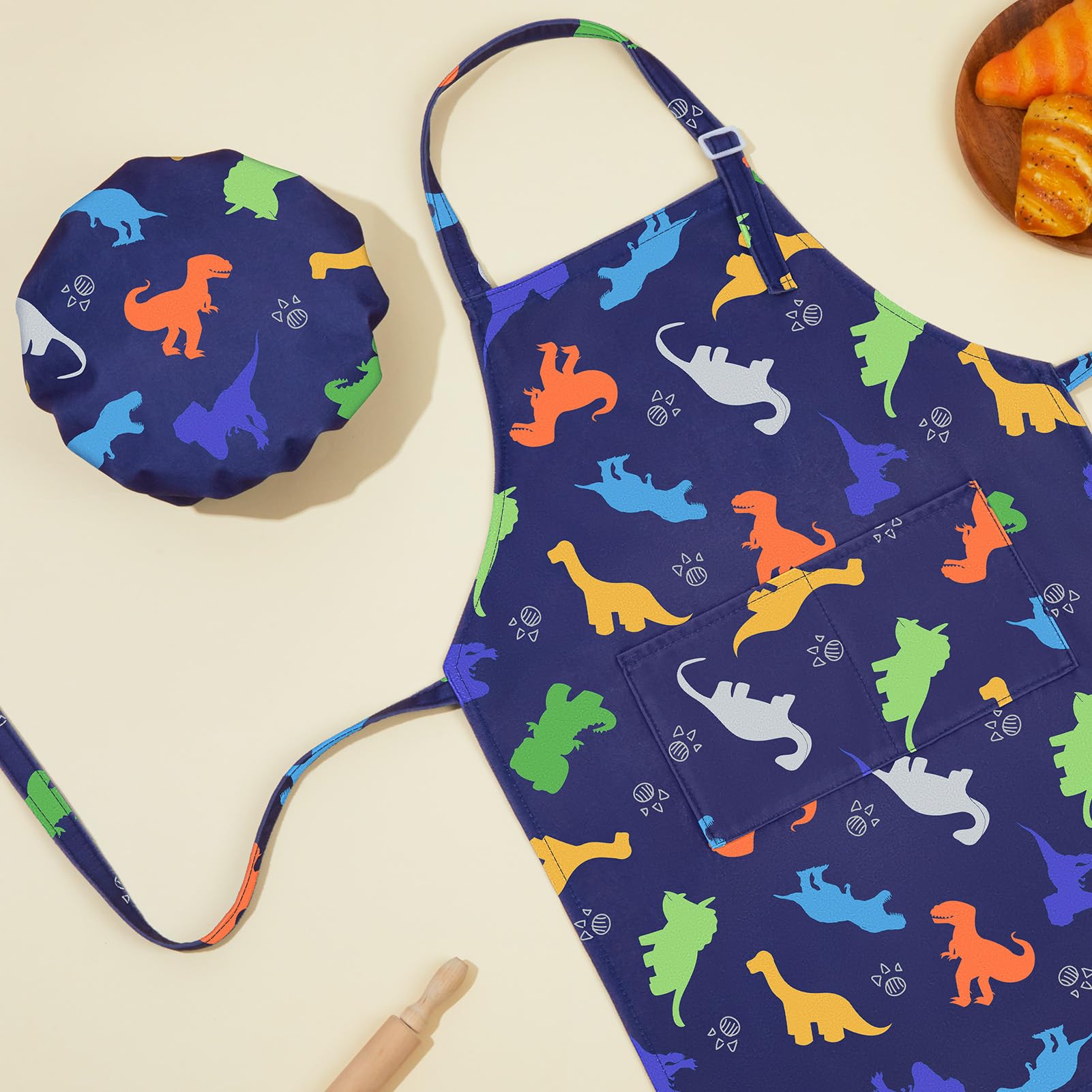 MHJY kids apron features adjustable neck strap for versatile sizing.