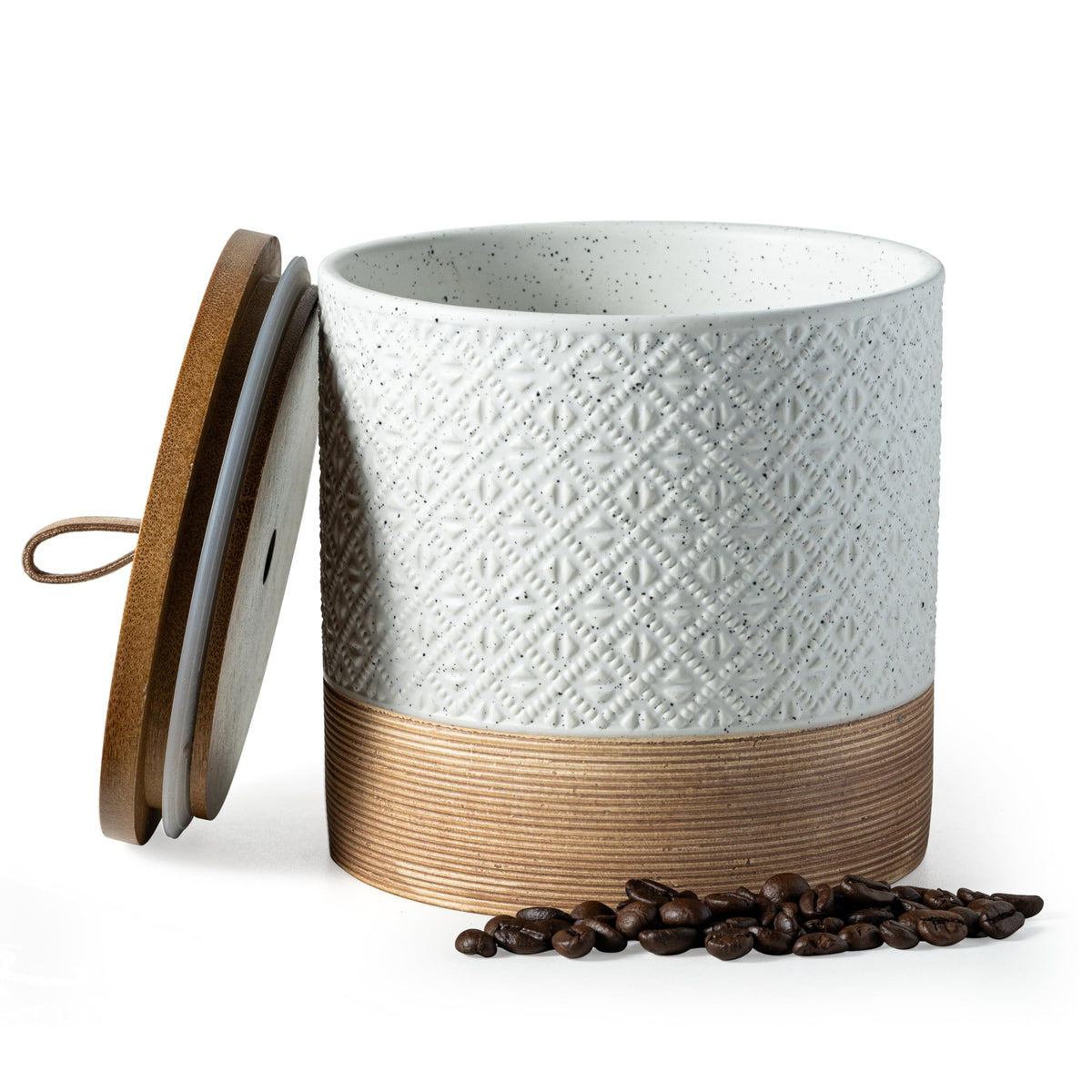 Miamolo ceramic coffee container with lid closeup highlighting airtight seal for freshness.