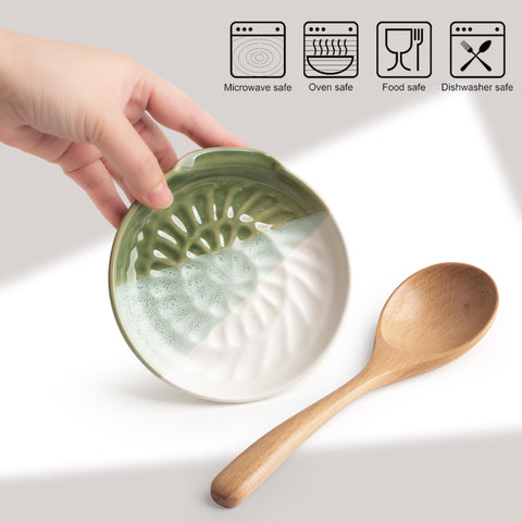 Miamolo gradient-green spoon rest adds farmhouse charm while keeping counters tidy.