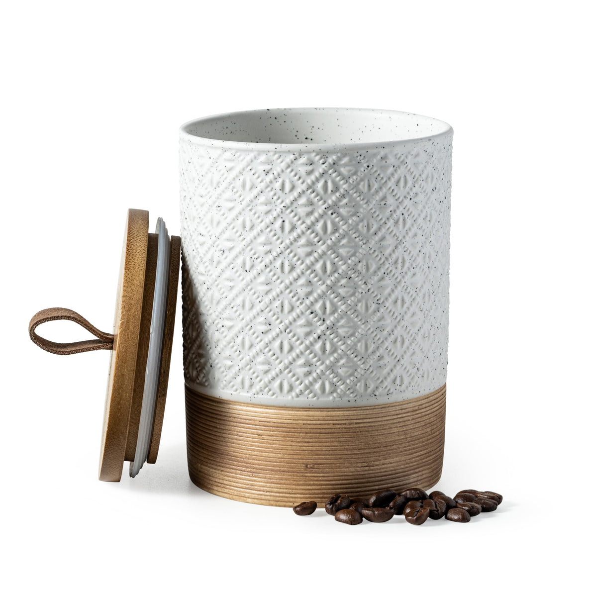 Miamolo coffee canister lid close-up showing airtight seal for freshness.