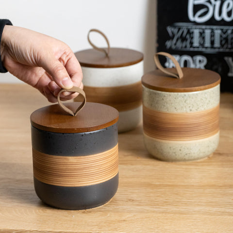 Miamolo coffee container ideal for beans or grounds with elegant design