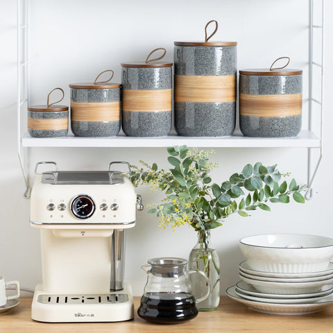 Miamolo five-capacity set in varied sizes for spices