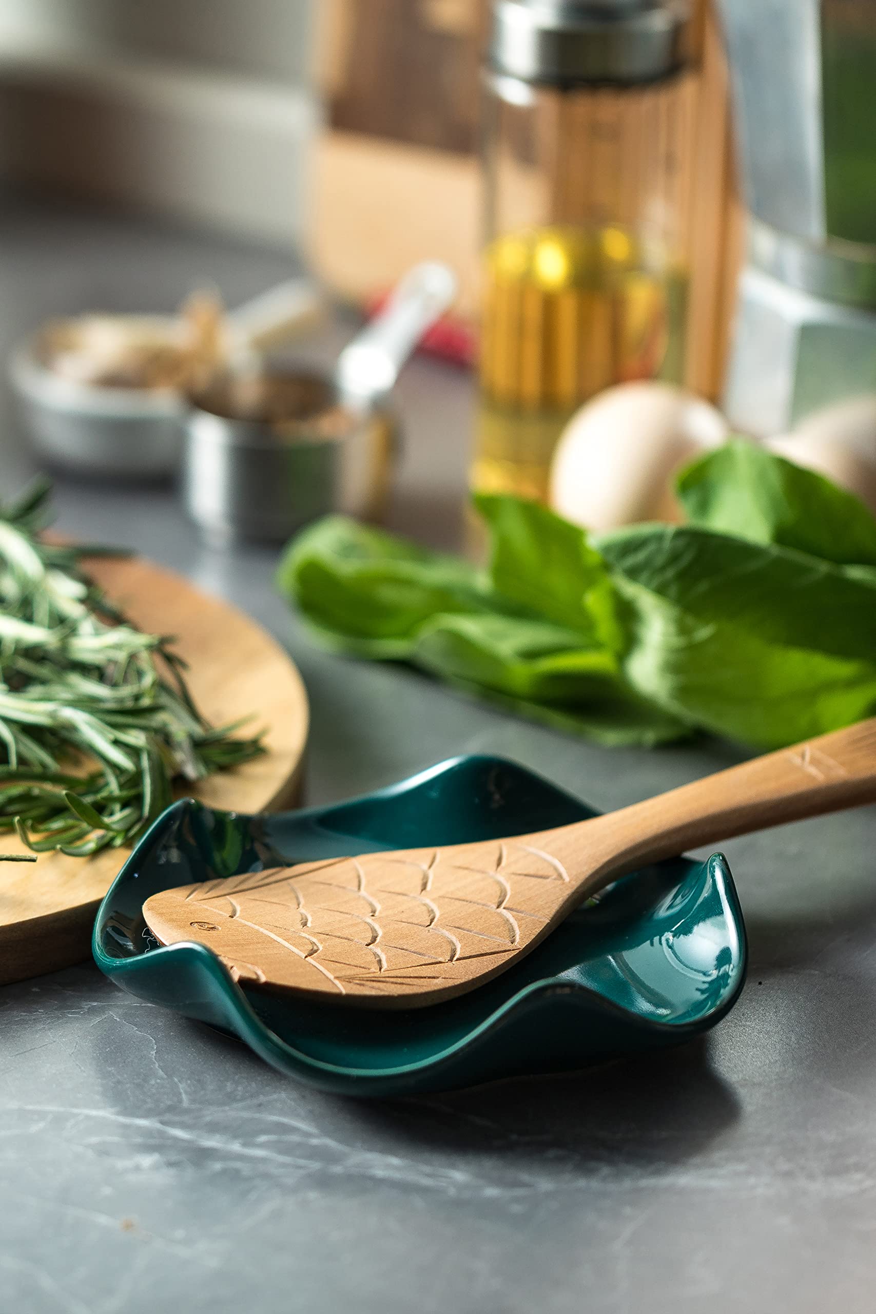 Gift-ready Miamolo spoon rest for housewarmings and holidays.