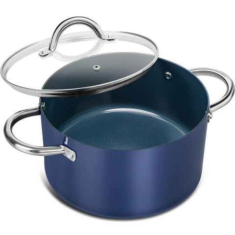 Michelangelo 6-quart stock pot with lid showing a secure, user-friendly handle.