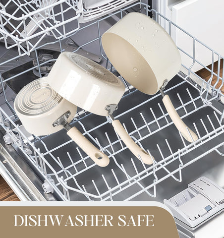 MICHELANGELO induction-compatible base delivers fast, even heating.