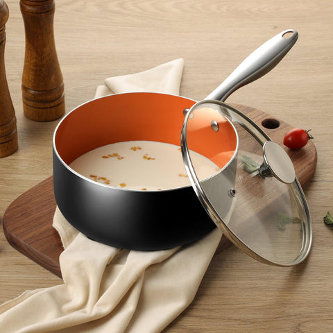 Michelangelo sauce pan side profile: even heat distribution and quick heating.