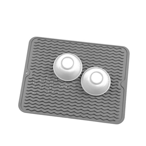 MicoYang silicone mat on counter protecting surfaces while drying dishes
