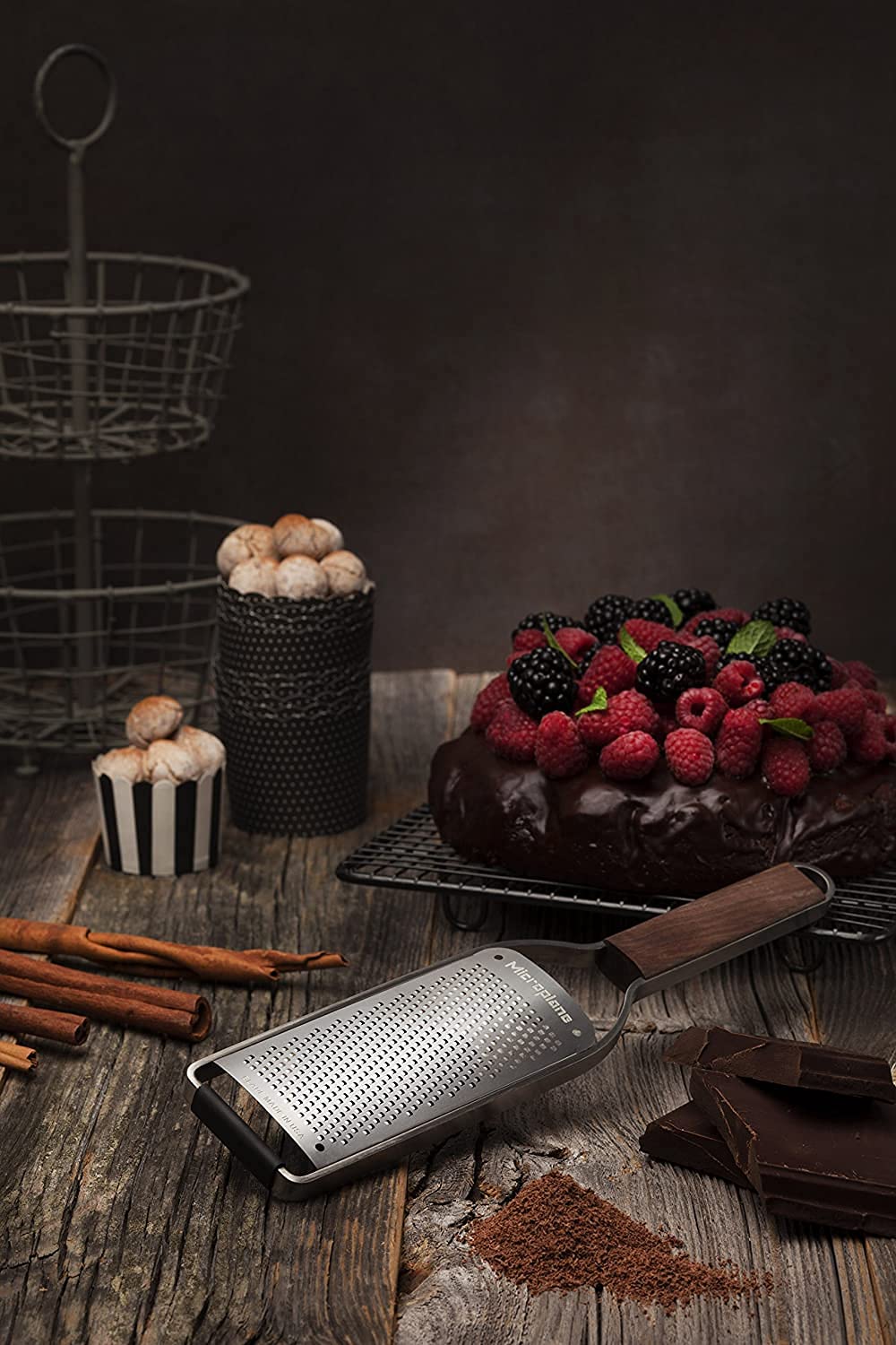 Microplane Master Series fine blade grates hard cheeses to fluffy textures