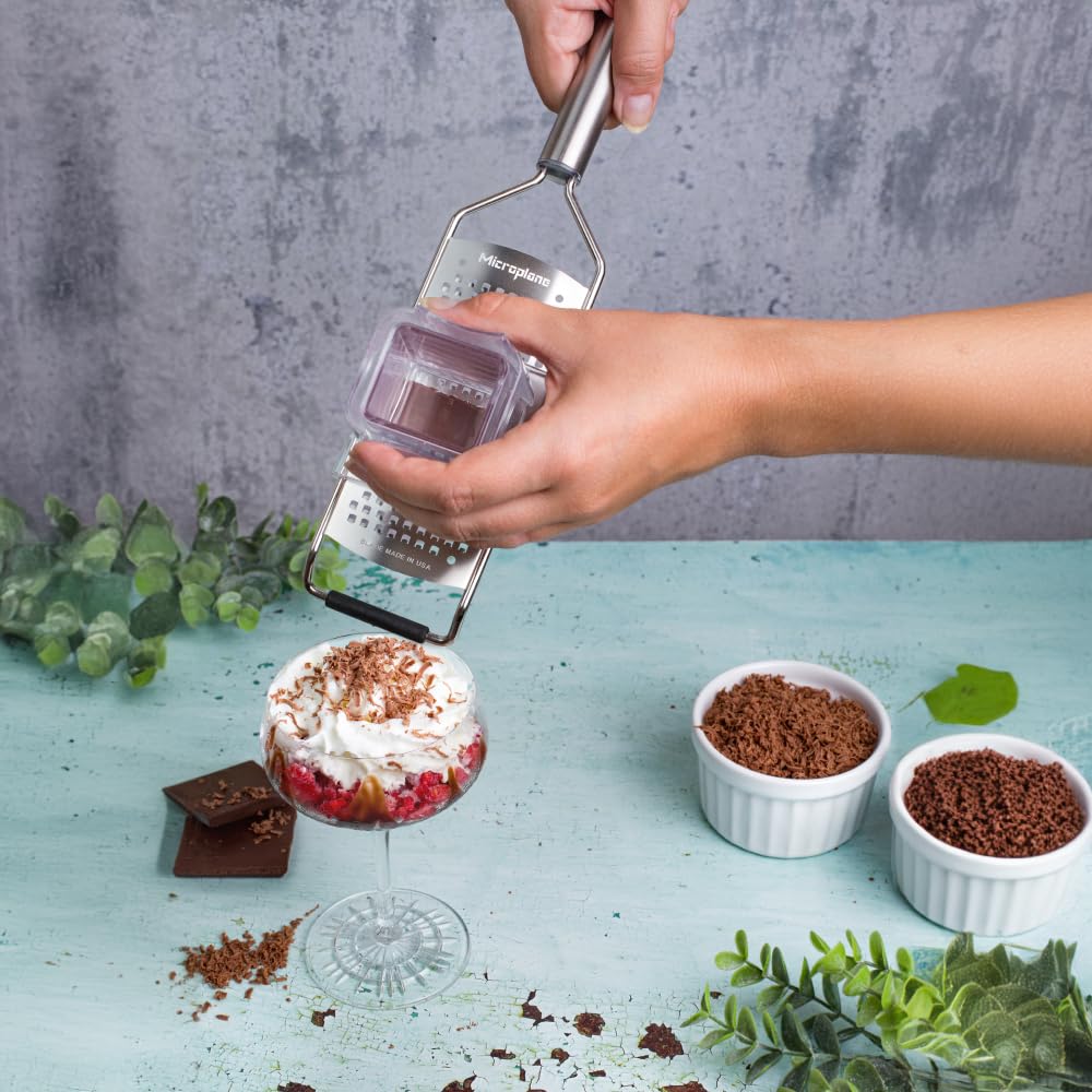 Microplane Professional Coarse Grater for nuts finely grates for batters and toppings.