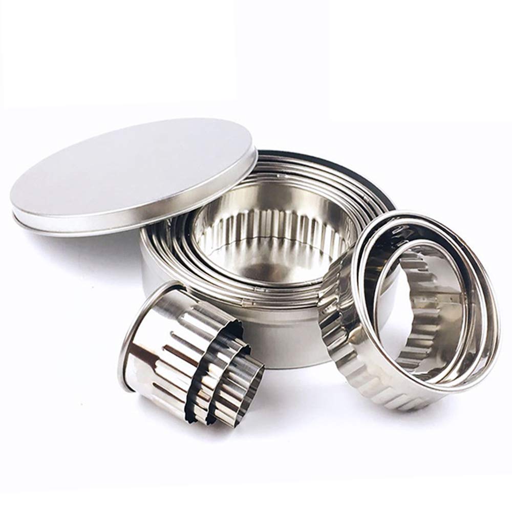 Miecux stainless steel cookie cutters with rolled-edge offer safe, comfortable cutting.