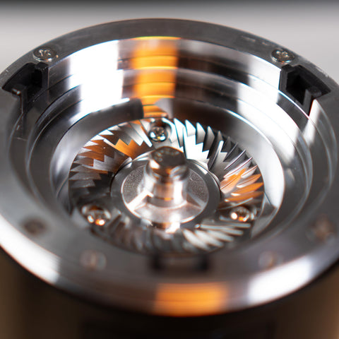 MiiCoffee DF54 plasma generator reduces static for cleaner pours.